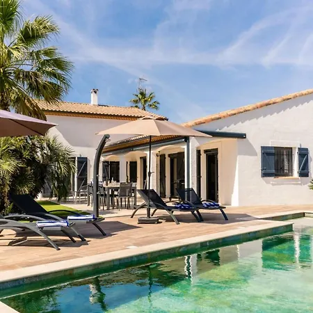 Margot Stunning Pool 500 M Villa